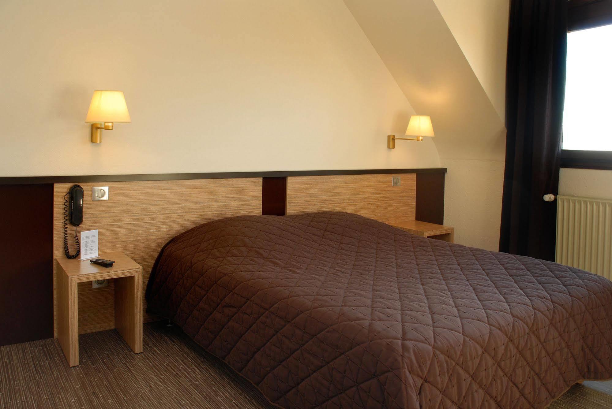 Sud Hotel Huttenheim Zewnętrze zdjęcie